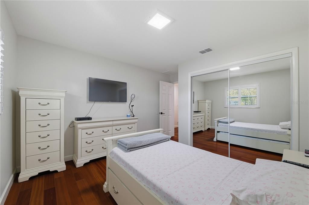 For Sale: $1,750,000 (4 beds, 3 baths, 2952 Square Feet)