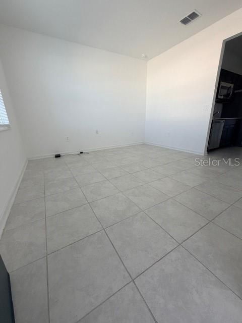 For Rent: $2,400 (4 beds, 3 baths, 2109 Square Feet)