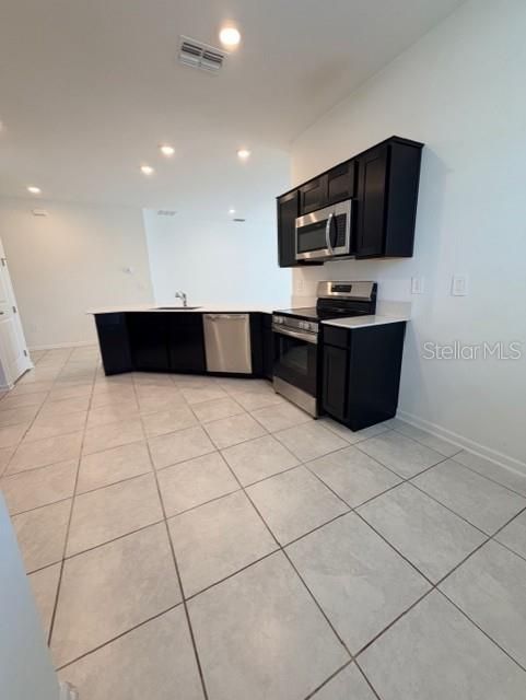 For Rent: $2,400 (4 beds, 3 baths, 2109 Square Feet)