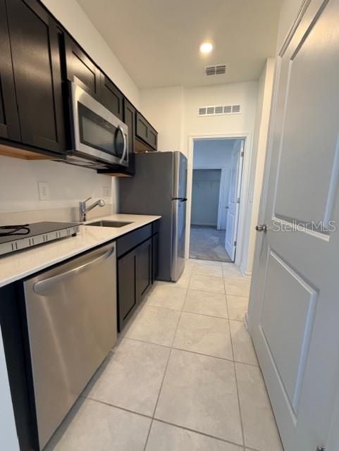 For Rent: $2,400 (4 beds, 3 baths, 2109 Square Feet)