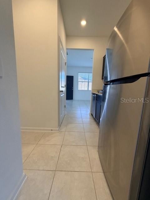 For Rent: $2,400 (4 beds, 3 baths, 2109 Square Feet)