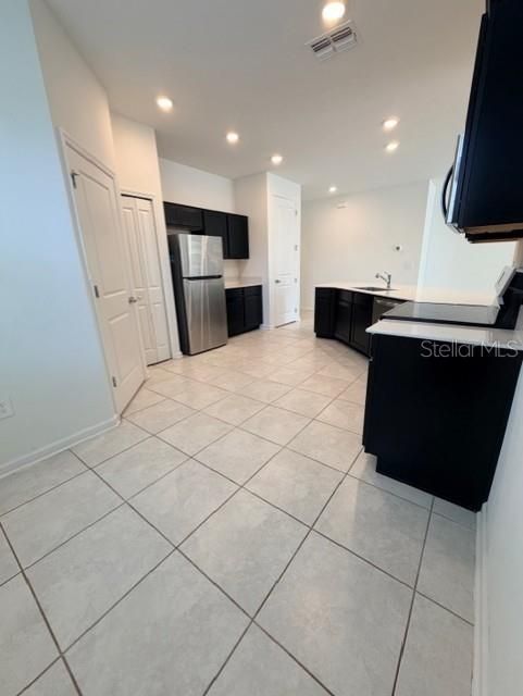 For Rent: $2,400 (4 beds, 3 baths, 2109 Square Feet)