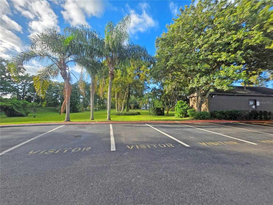 Active With Contract: $89,900 (2 beds, 2 baths, 1165 Square Feet)