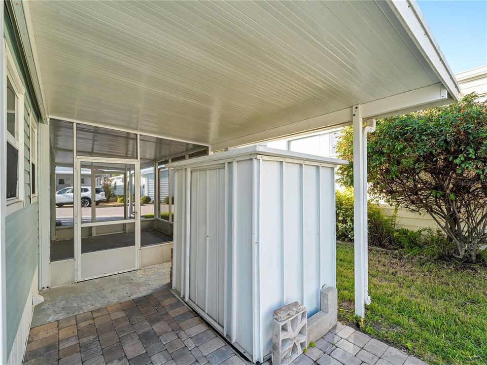 For Sale: $99,000 (1 beds, 1 baths, 480 Square Feet)