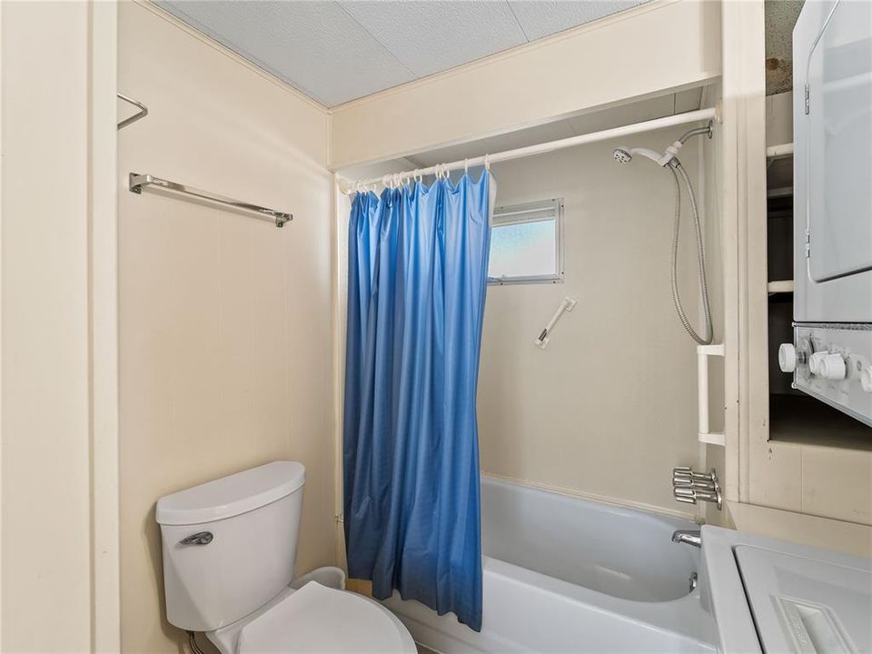 For Sale: $99,000 (1 beds, 1 baths, 480 Square Feet)