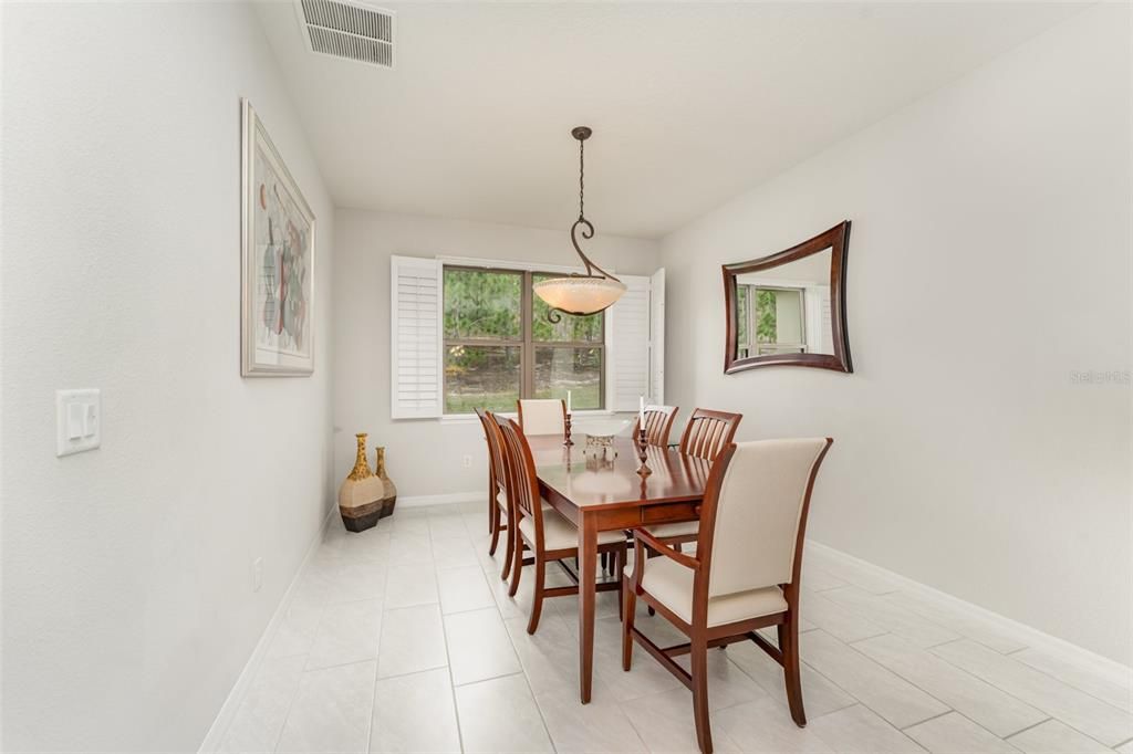 Active With Contract: $419,990 (3 beds, 2 baths, 2009 Square Feet)