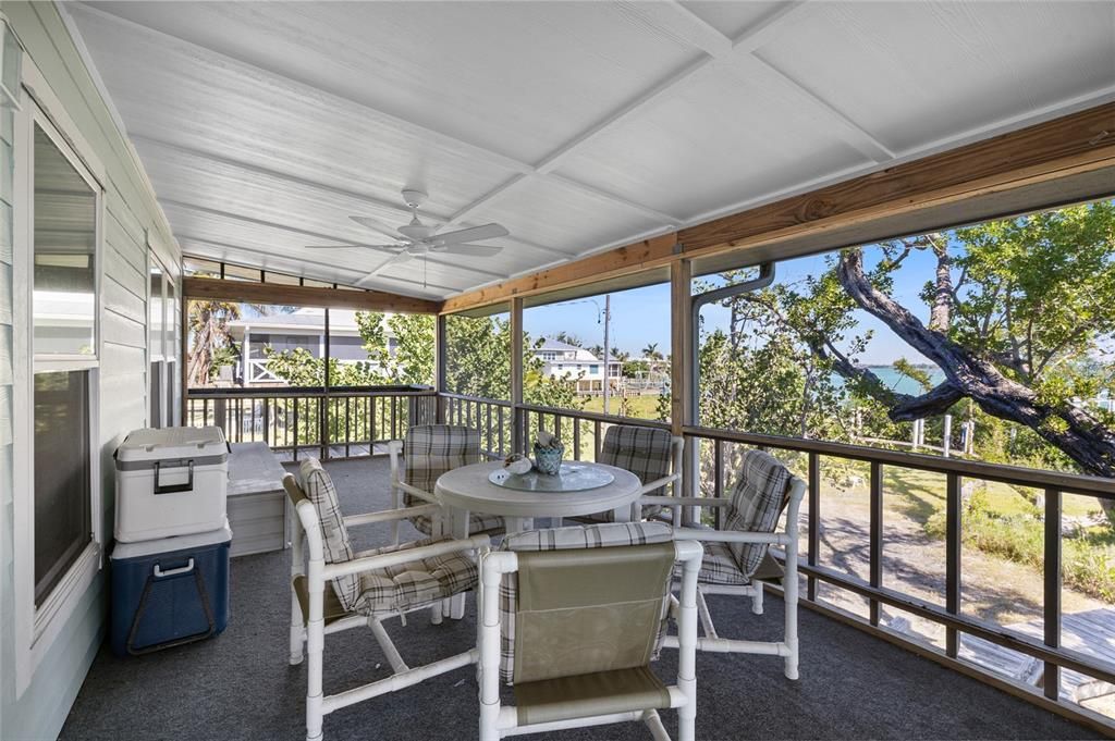 待售: $849,000 (3 贝兹, 2 浴室, 1365 平方英尺)