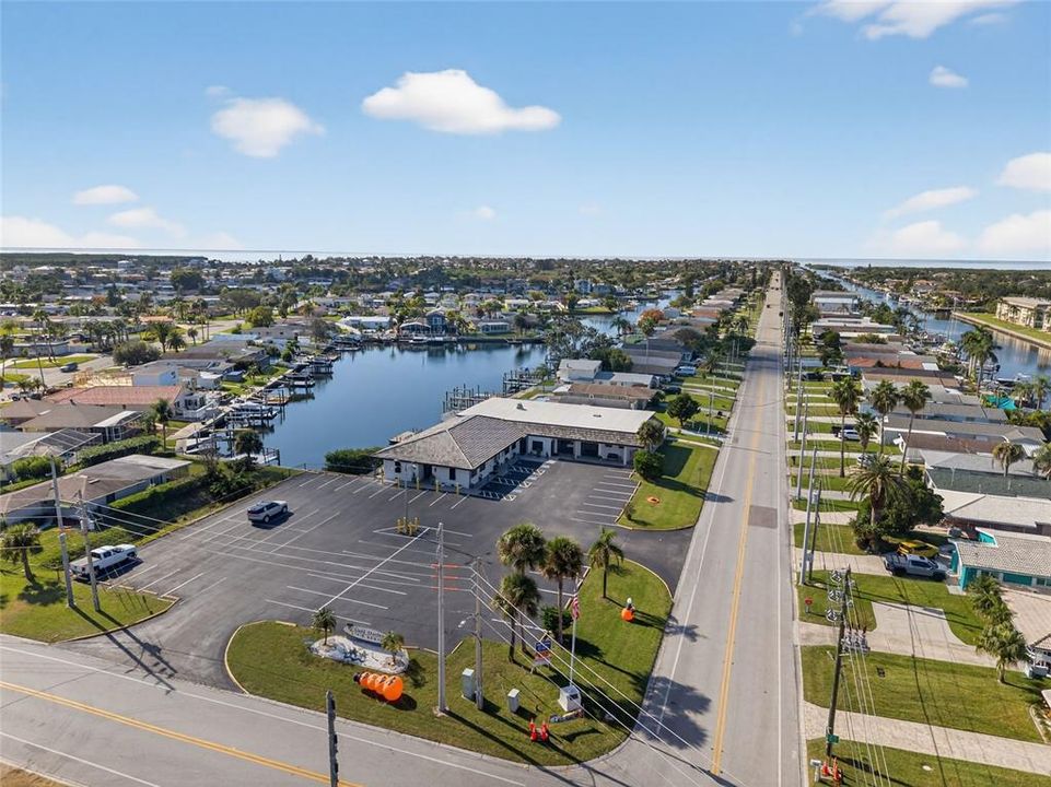 待售: $335,000 (2 贝兹, 1 浴室, 786 平方英尺)