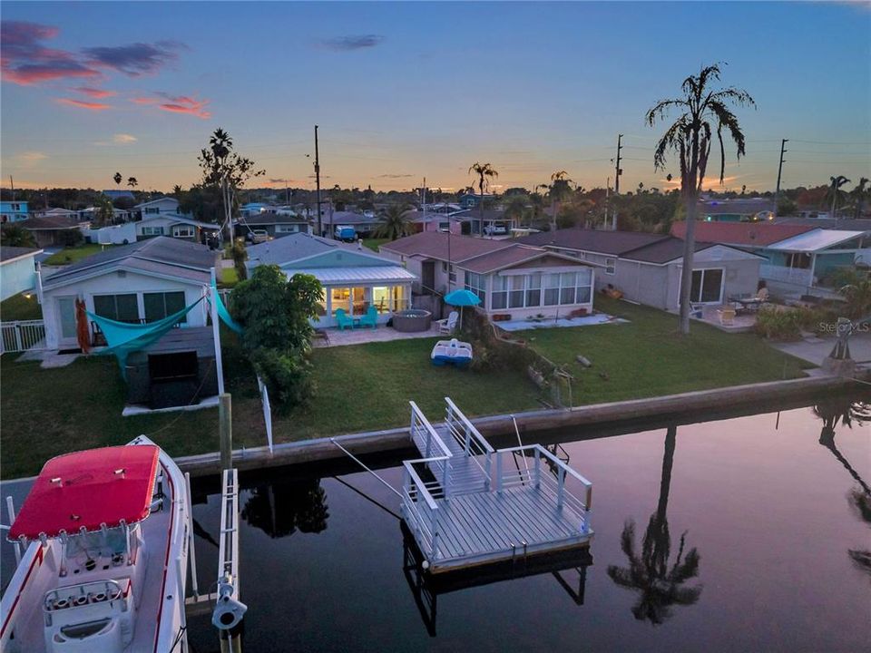 待售: $335,000 (2 贝兹, 1 浴室, 786 平方英尺)