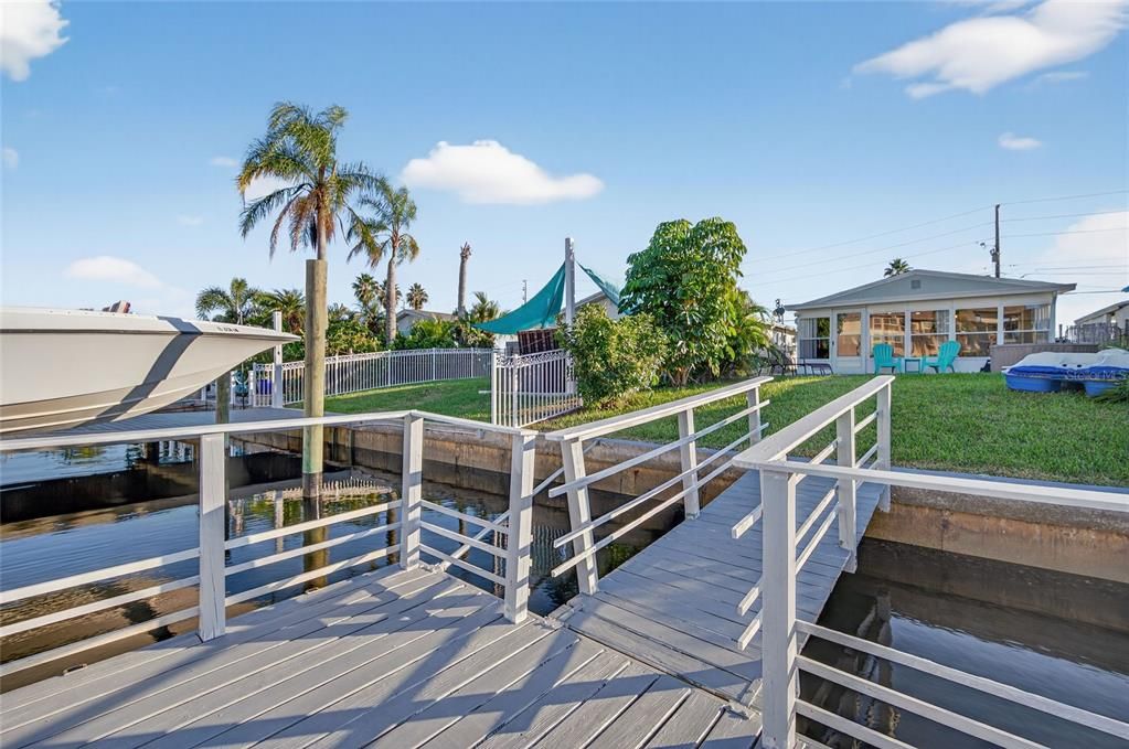 待售: $335,000 (2 贝兹, 1 浴室, 786 平方英尺)