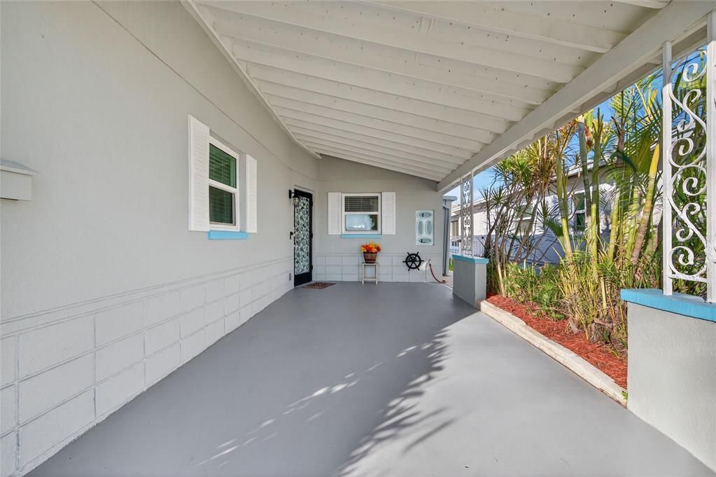 待售: $335,000 (2 贝兹, 1 浴室, 786 平方英尺)