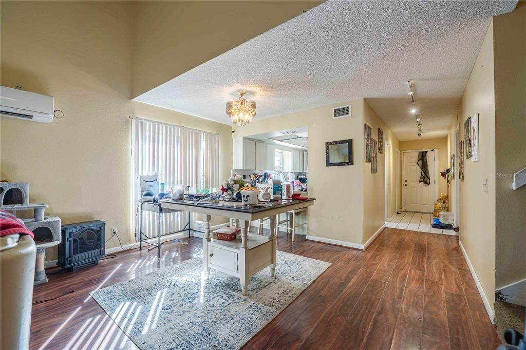 For Sale: $315,000 (4 beds, 2 baths, 2106 Square Feet)