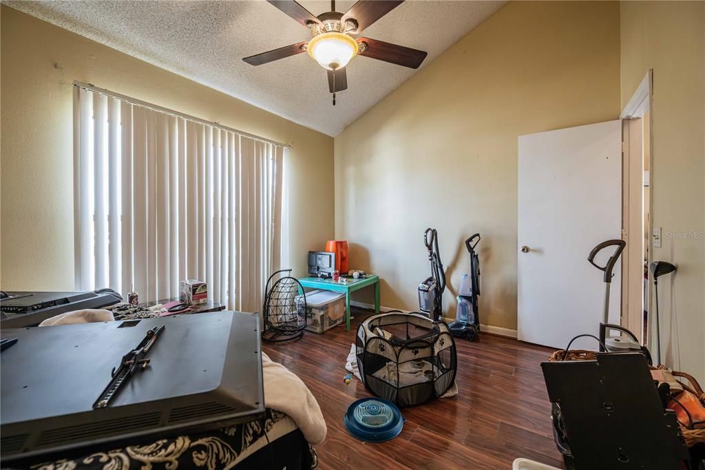For Sale: $315,000 (4 beds, 2 baths, 2106 Square Feet)