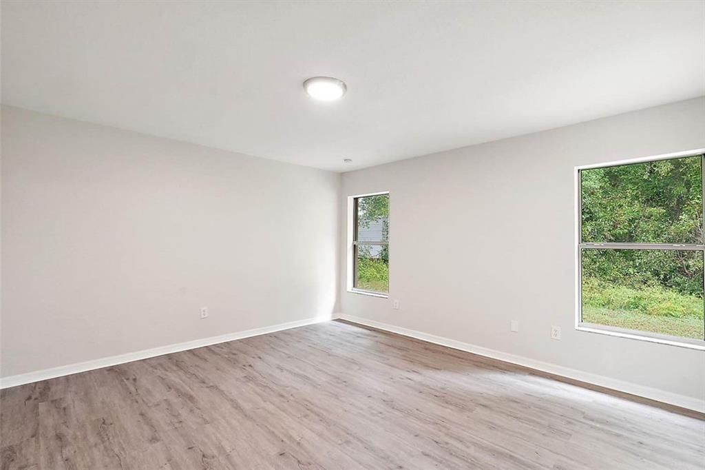 For Sale: $259,995 (3 beds, 2 baths, 1596 Square Feet)