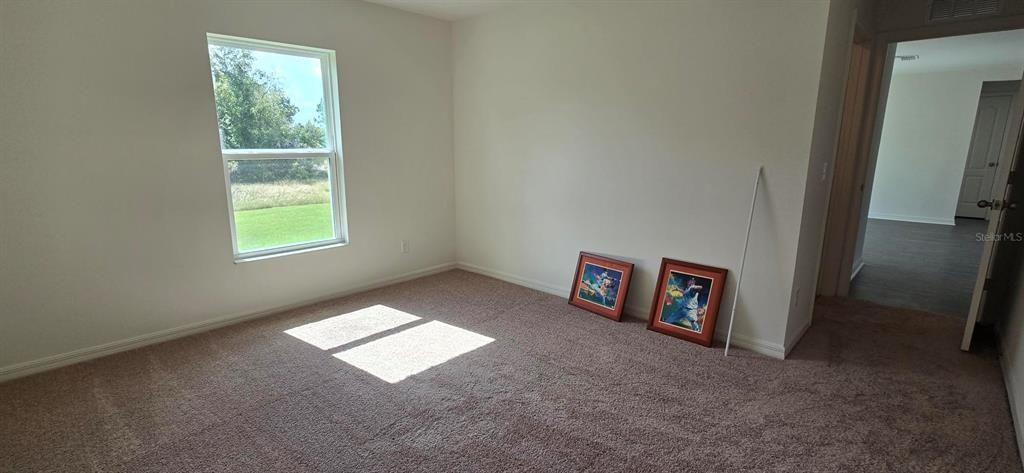 For Rent: $2,000 (3 beds, 2 baths, 1268 Square Feet)