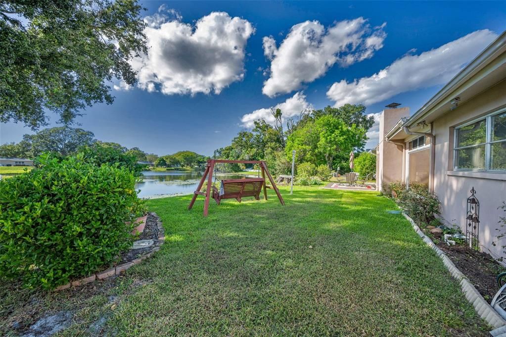 For Sale: $420,000 (2 beds, 2 baths, 1607 Square Feet)