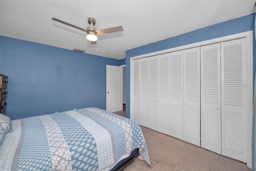 For Sale: $420,000 (2 beds, 2 baths, 1607 Square Feet)