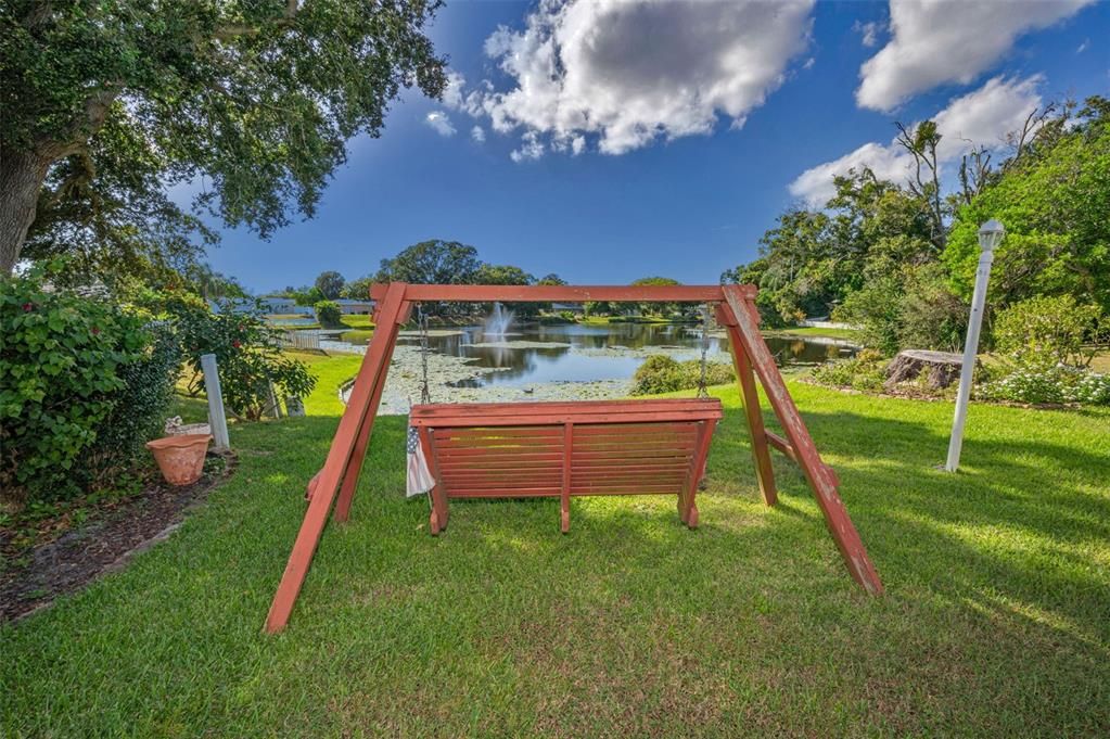 For Sale: $420,000 (2 beds, 2 baths, 1607 Square Feet)