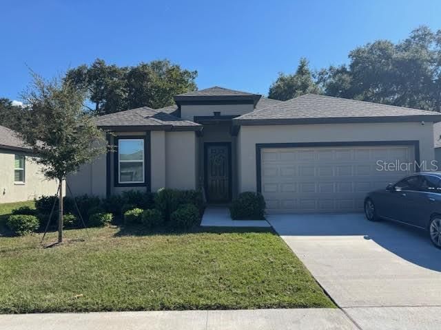 Recently Rented: $2,450 (3 beds, 2 baths, 1703 Square Feet)