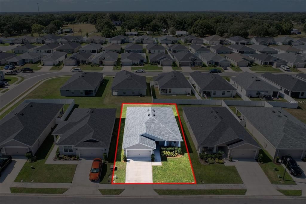 For Sale: $324,900 (3 beds, 2 baths, 1558 Square Feet)