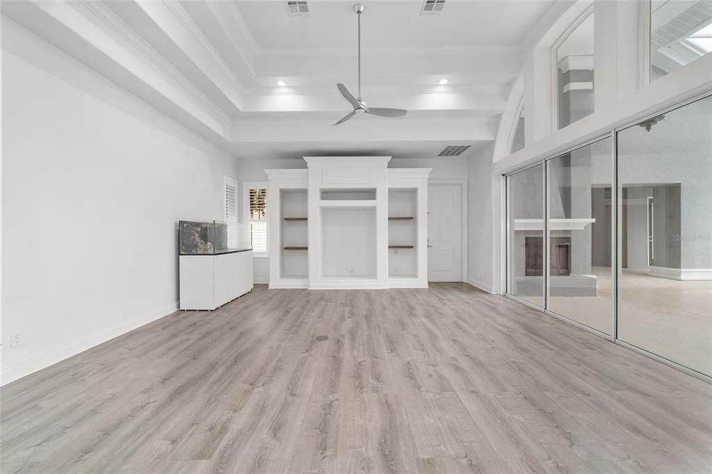 待售: $1,125,000 (5 贝兹, 4 浴室, 4087 平方英尺)