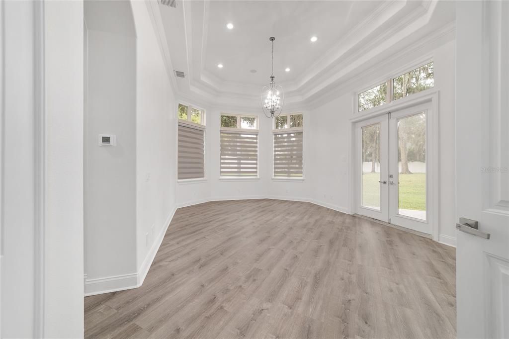 待售: $1,125,000 (5 贝兹, 4 浴室, 4087 平方英尺)