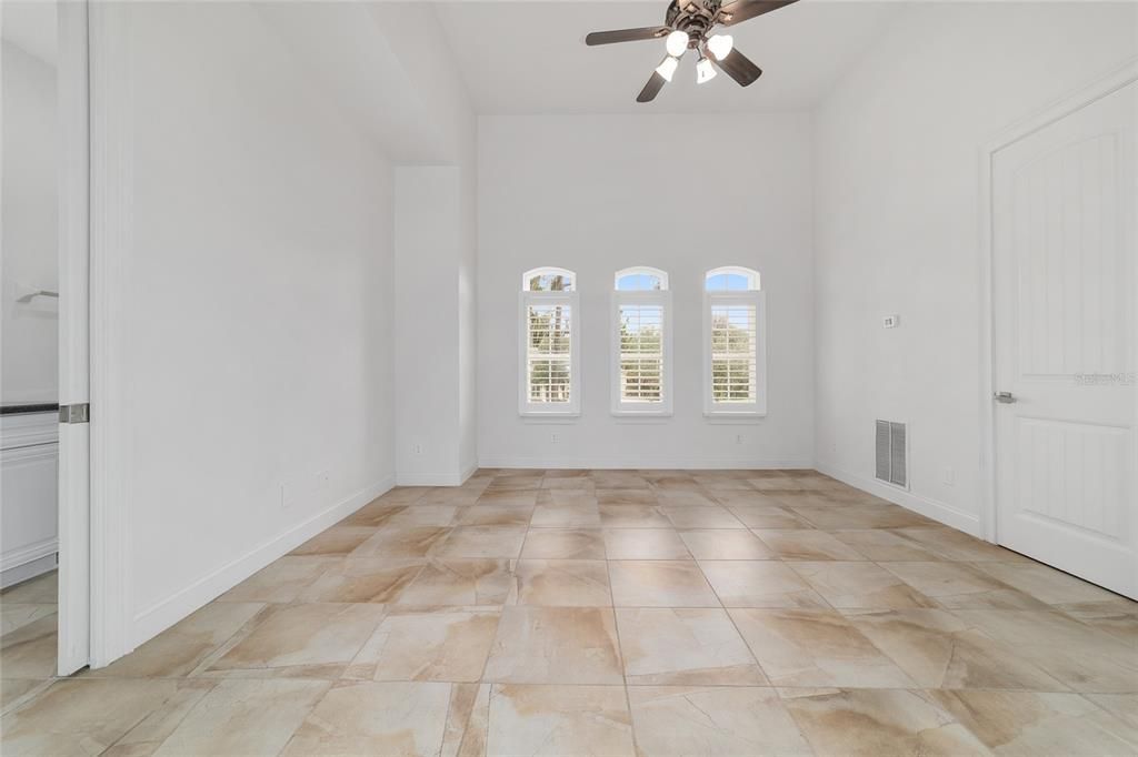 待售: $1,125,000 (5 贝兹, 4 浴室, 4087 平方英尺)