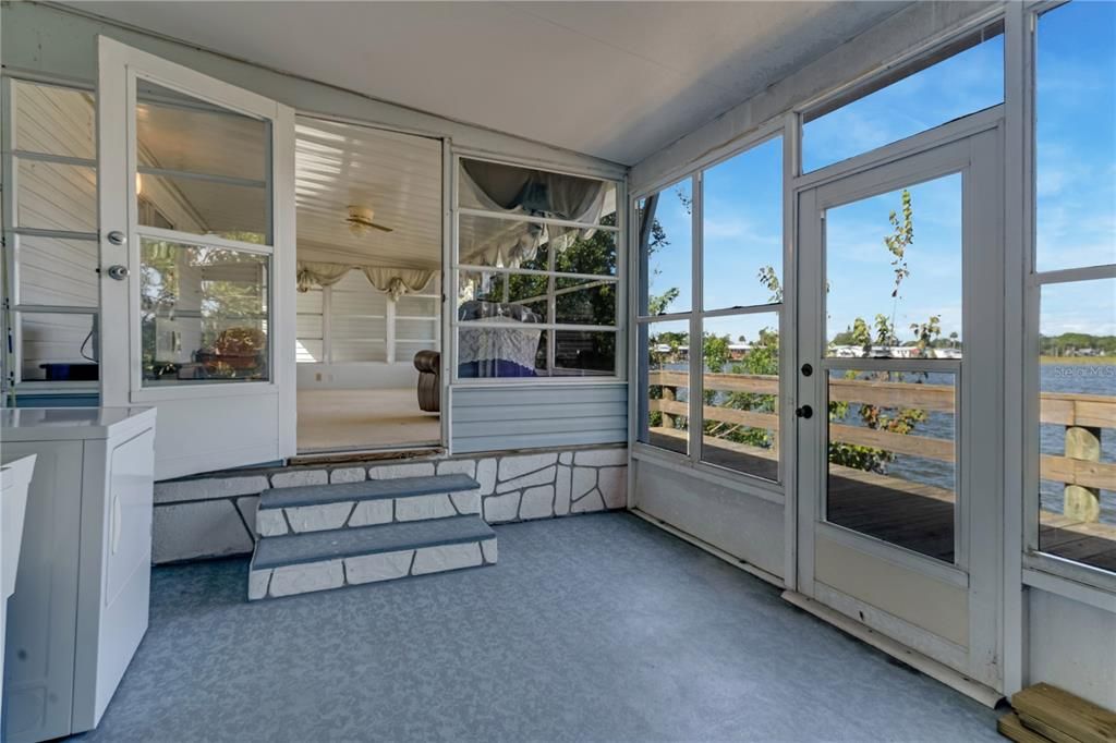 待售: $220,000 (2 贝兹, 2 浴室, 1721 平方英尺)