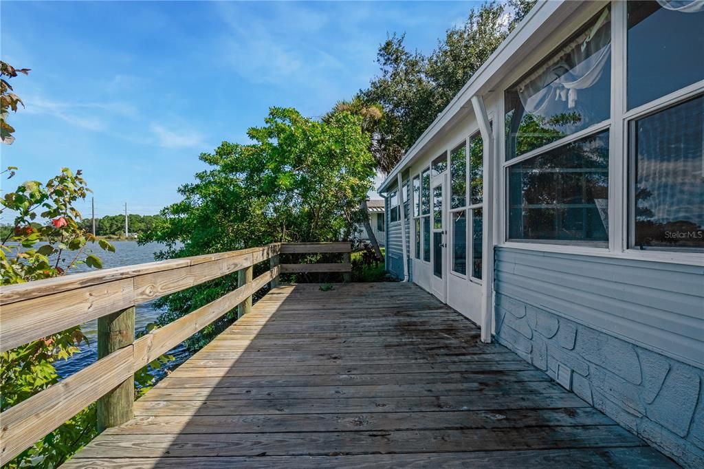 待售: $220,000 (2 贝兹, 2 浴室, 1721 平方英尺)