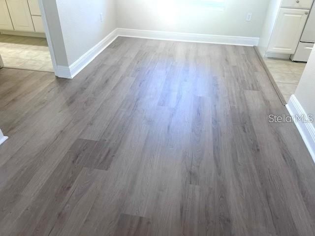 Active With Contract: $1,750 (1 beds, 1 baths, 738 Square Feet)