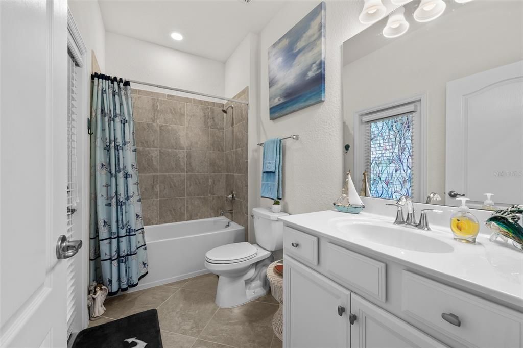 待售: $625,000 (3 贝兹, 2 浴室, 1681 平方英尺)