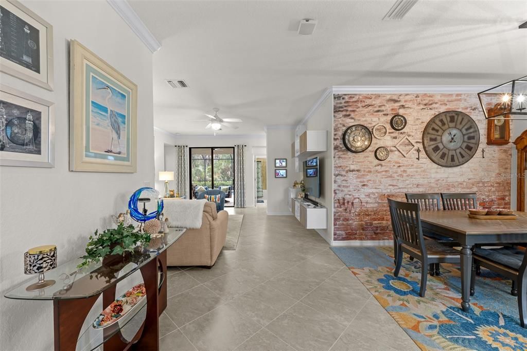 待售: $625,000 (3 贝兹, 2 浴室, 1681 平方英尺)