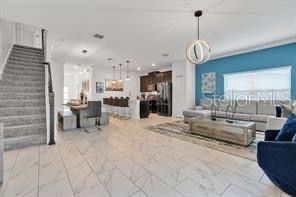 Active With Contract: $425,000 (5 beds, 4 baths, 2167 Square Feet)