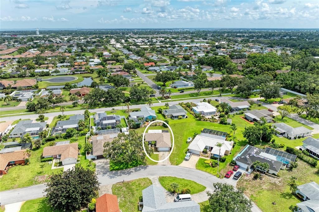 Active With Contract: $399,900 (2 beds, 2 baths, 1454 Square Feet)