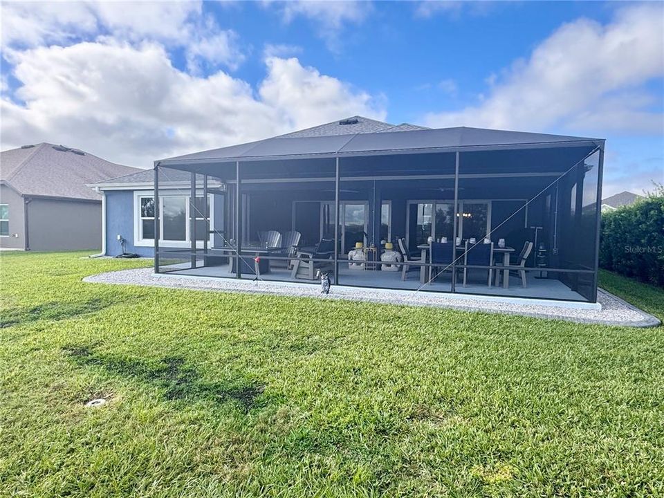 Active With Contract: $849,900 (3 beds, 2 baths, 2019 Square Feet)