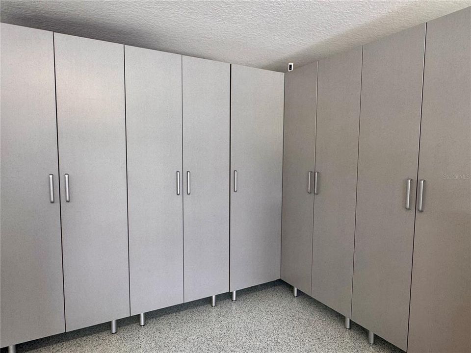 Active With Contract: $849,900 (3 beds, 2 baths, 2019 Square Feet)