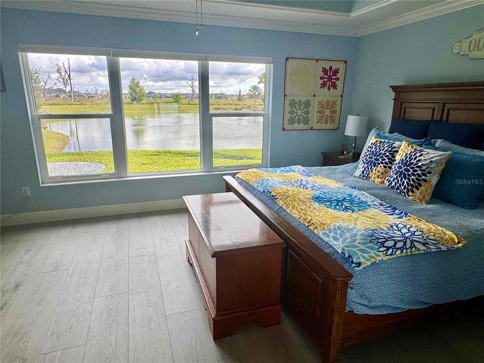 Active With Contract: $849,900 (3 beds, 2 baths, 2019 Square Feet)