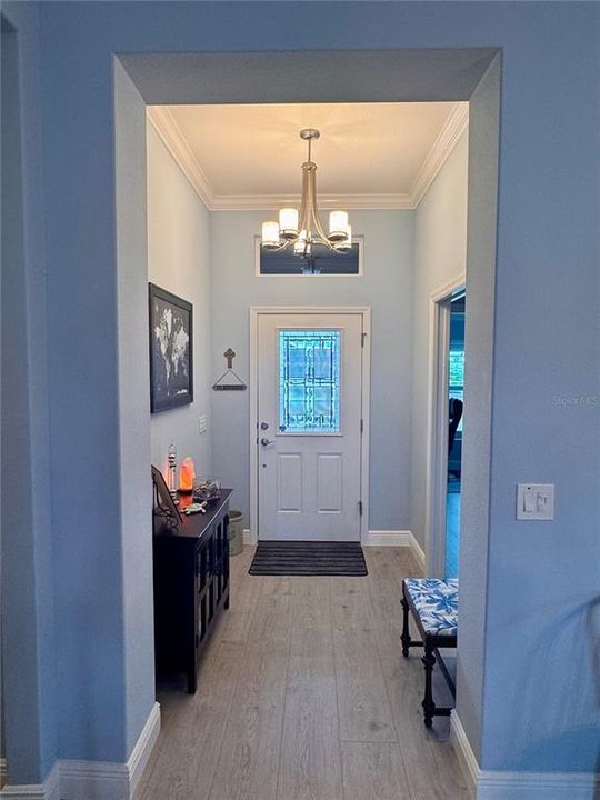 Active With Contract: $849,900 (3 beds, 2 baths, 2019 Square Feet)