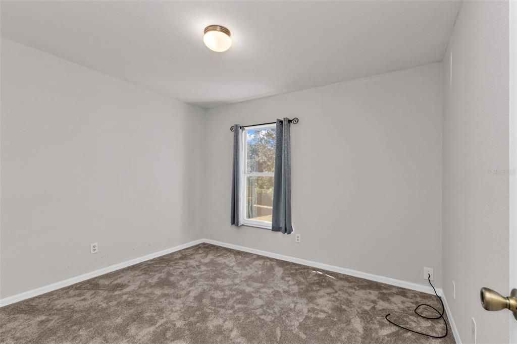 For Sale: $320,000 (3 beds, 2 baths, 1390 Square Feet)