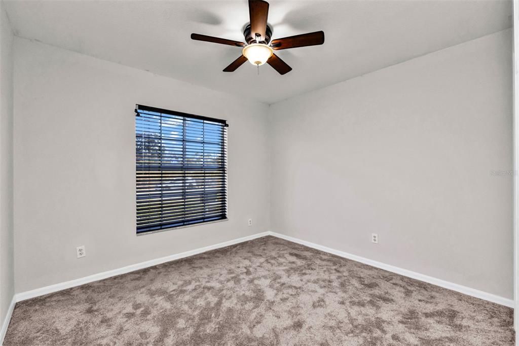 For Sale: $320,000 (3 beds, 2 baths, 1390 Square Feet)