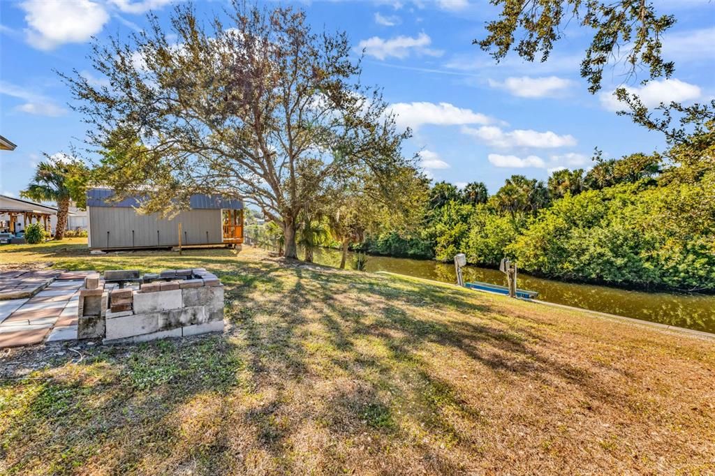 For Sale: $320,000 (3 beds, 2 baths, 1390 Square Feet)