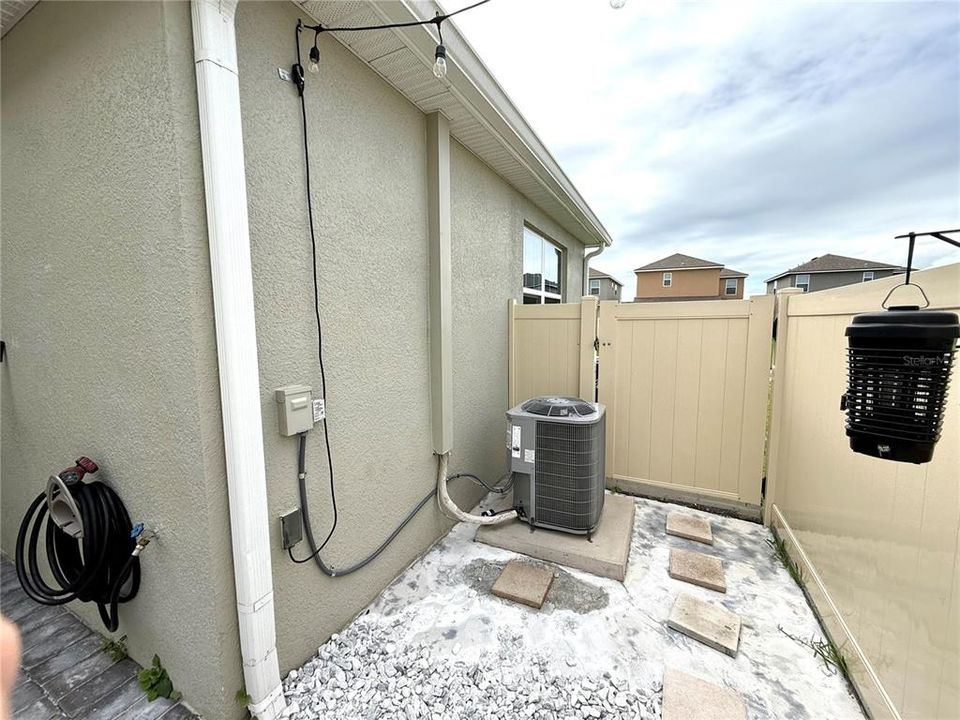 For Rent: $2,600 (3 beds, 2 baths, 1755 Square Feet)