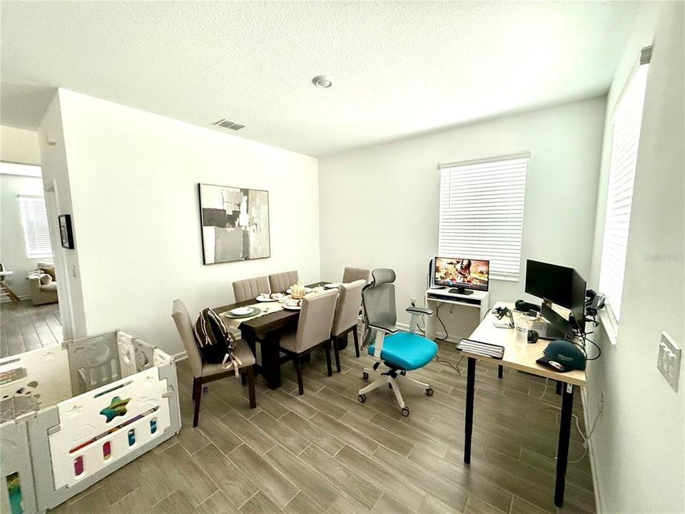 For Rent: $2,600 (3 beds, 2 baths, 1755 Square Feet)