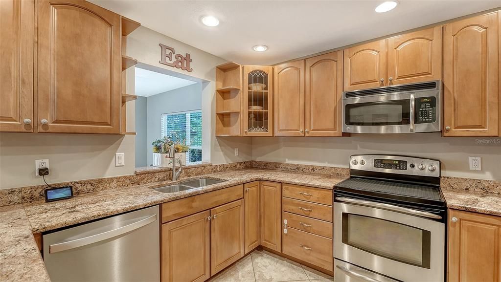 Active With Contract: $439,000 (3 beds, 2 baths, 1416 Square Feet)