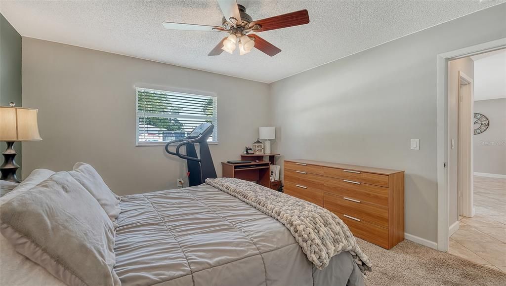 Active With Contract: $439,000 (3 beds, 2 baths, 1416 Square Feet)