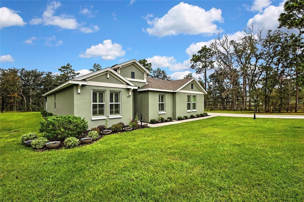 For Sale: $459,000 (4 beds, 2 baths, 2142 Square Feet)