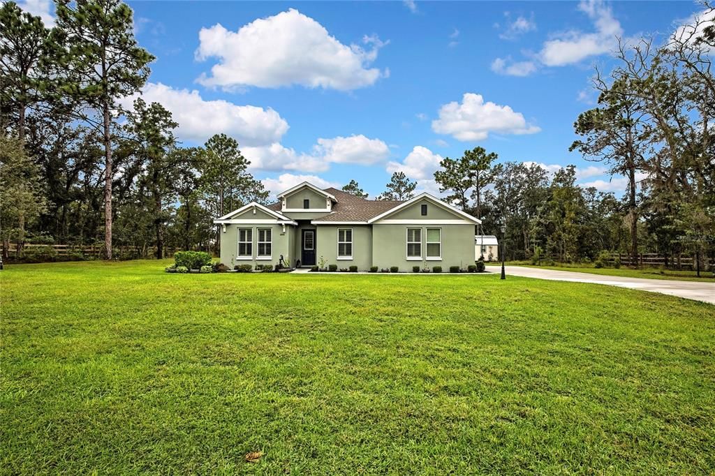 For Sale: $459,000 (4 beds, 2 baths, 2142 Square Feet)