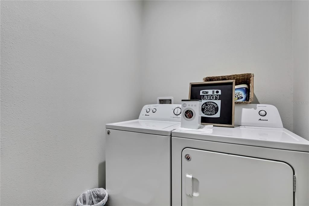 For Sale: $459,000 (4 beds, 2 baths, 2142 Square Feet)