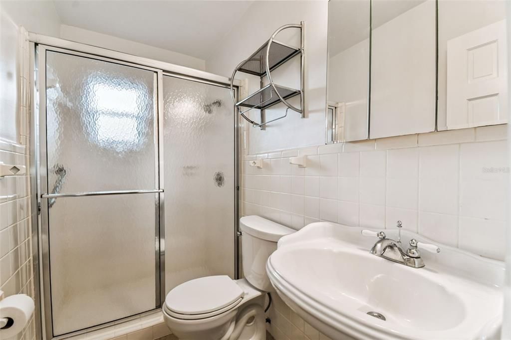 For Rent: $5,200 (3 beds, 2 baths, 2318 Square Feet)