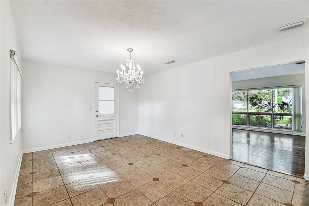 For Rent: $5,200 (3 beds, 2 baths, 2318 Square Feet)